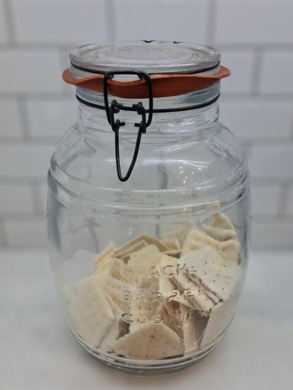 Vintage 1966 Uncle Ezra’s Cracker Barrel Assortment 4 qt. Clear Glass Cookie Jar